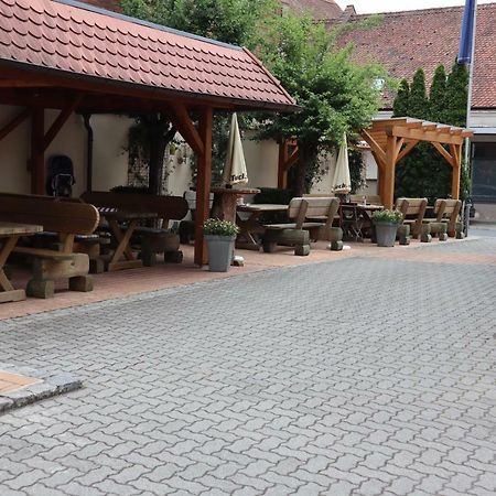 Gasthof Pension Kettler Oberasbach Exteriör bild