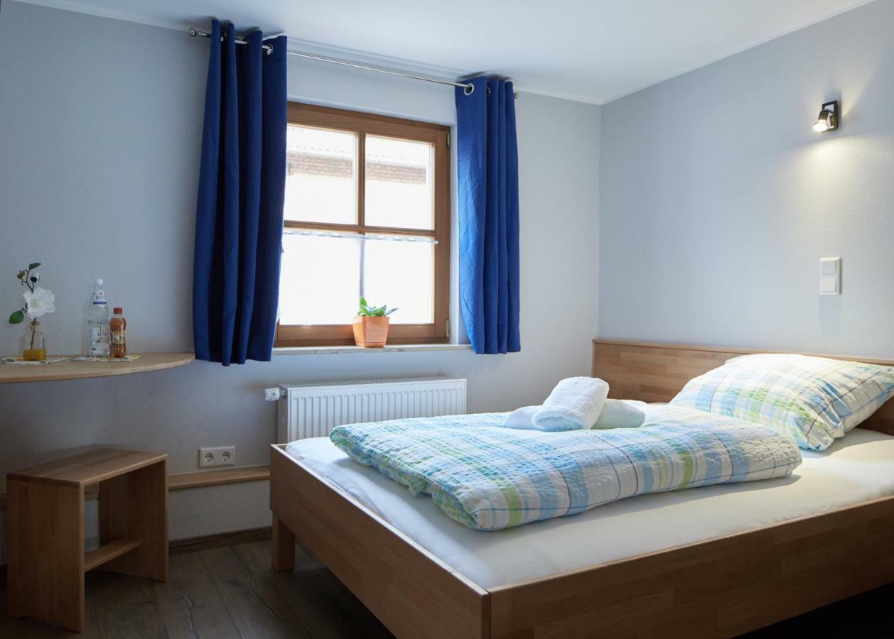 Gasthof Pension Kettler Oberasbach Exteriör bild