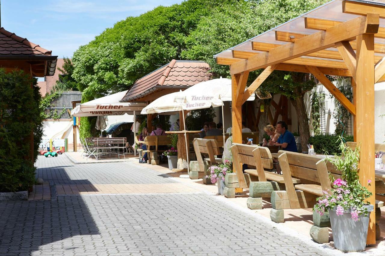 Gasthof Pension Kettler Oberasbach Exteriör bild